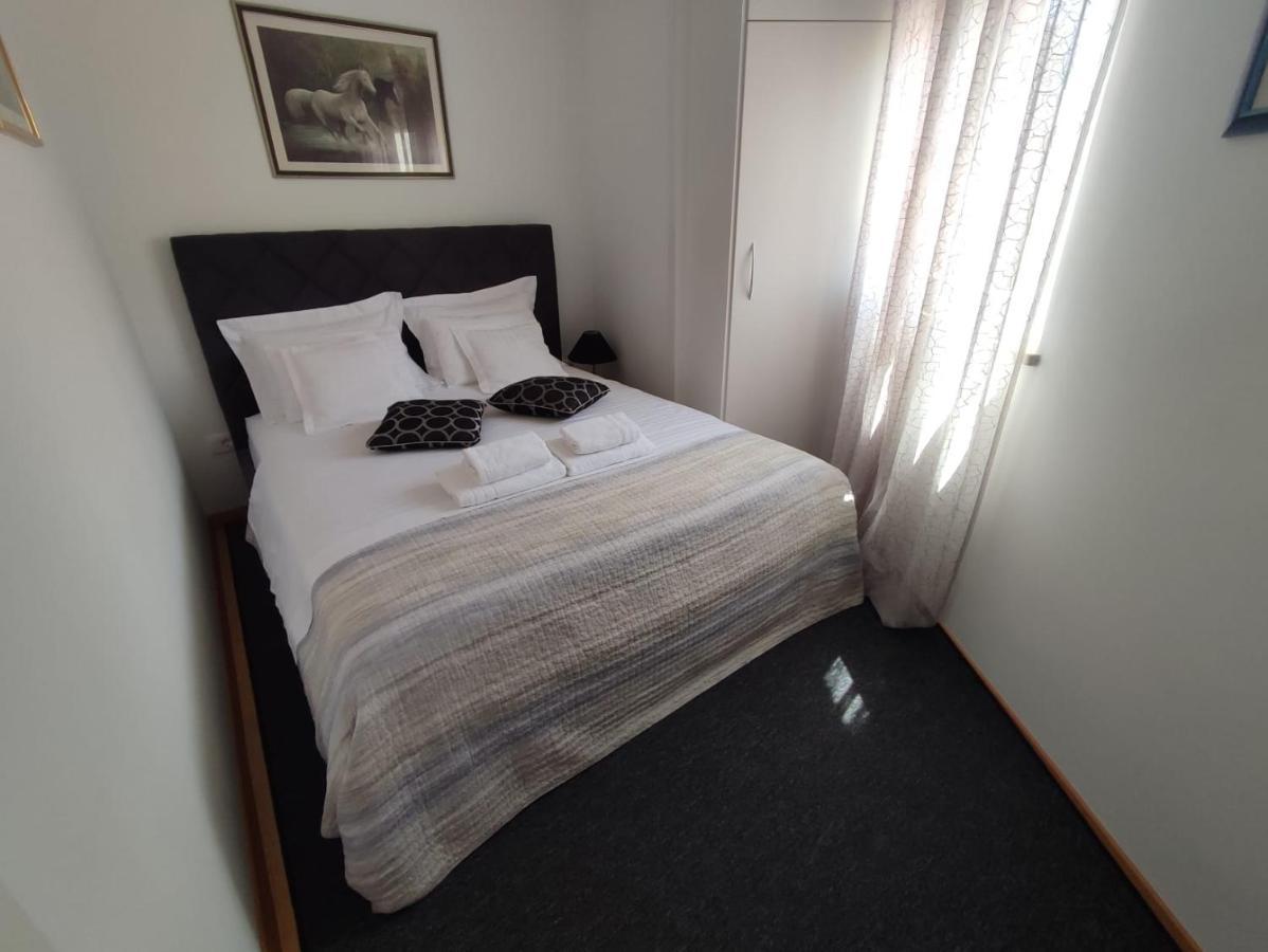 Apartment Sandrica Stomorska Eksteriør bilde