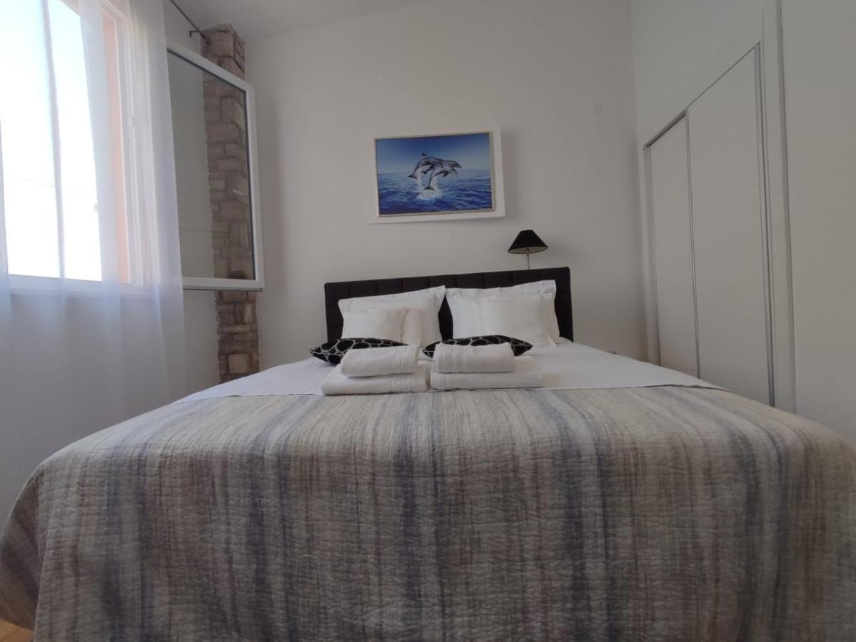 Apartment Sandrica Stomorska Eksteriør bilde